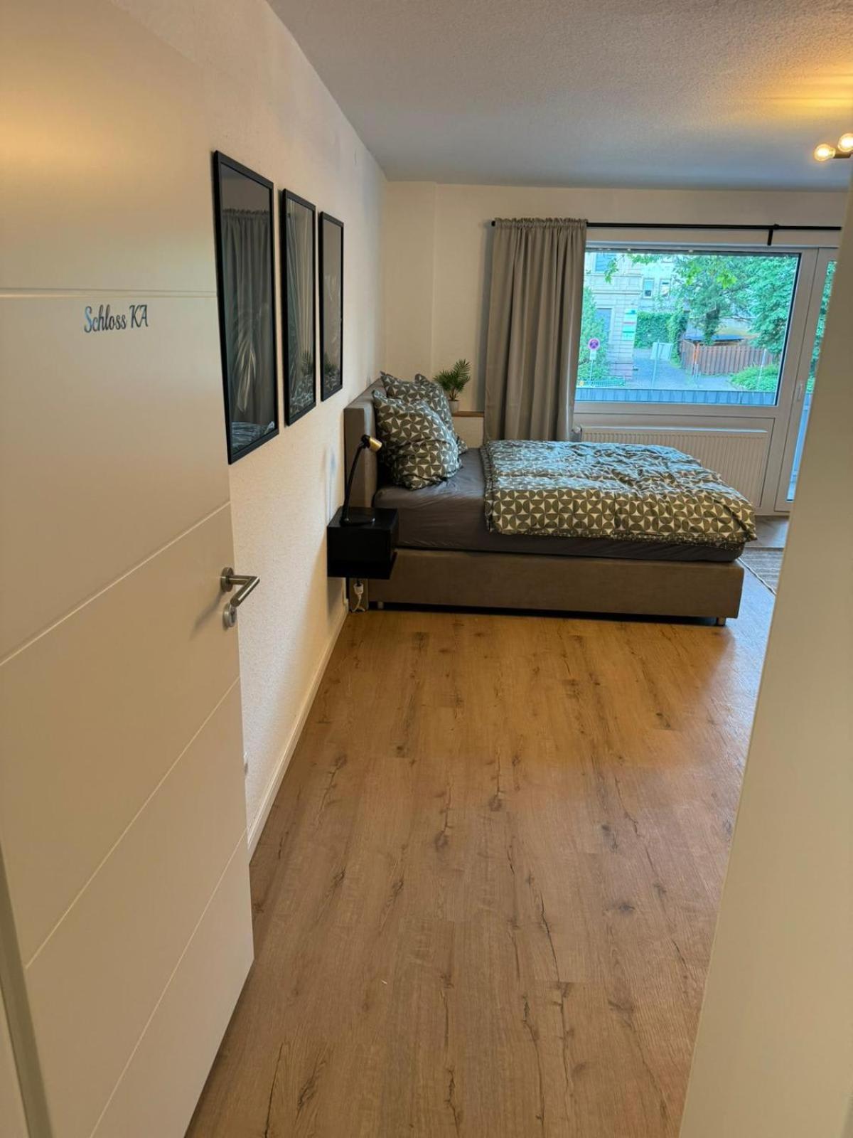 Studio Zimmer In Innenstadt Карлсруэ Экстерьер фото